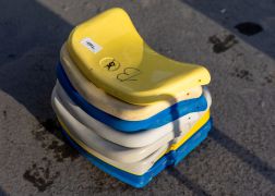 Jena Fans Schleppen 600 Sitze Aus Stadion 08